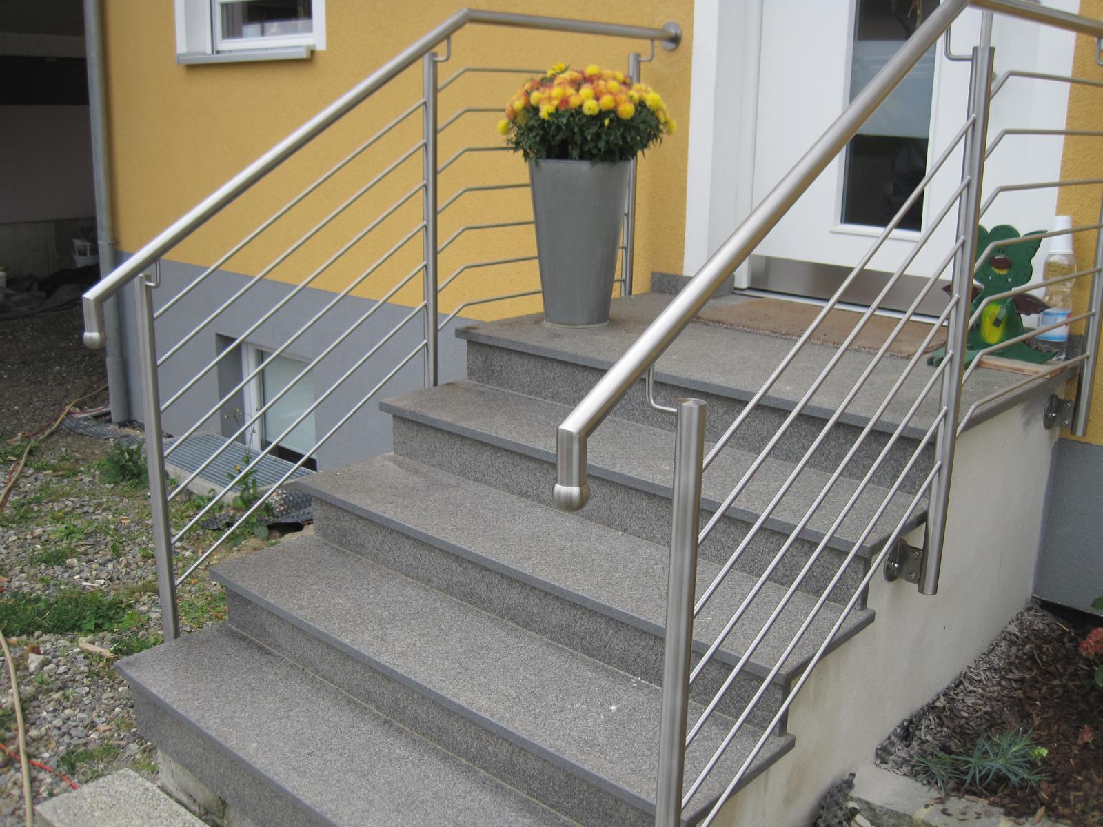 Geländer mit Stäben · GS33 — Originalaufnahme